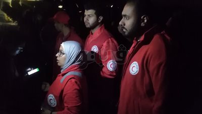 انتشار فريق الهلال الأحمر بمحيط حادث قطار المناشي في البحيرة (صور)