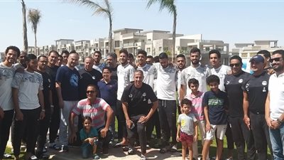 المنتخب الأوليمبي يؤدي صلاة الجمعة وجاهز لمواجهة السعودية