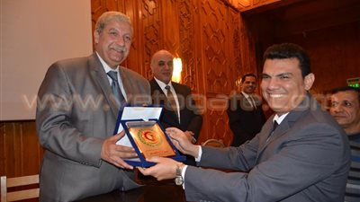 تكريم 20 متدربا بورشة عمل إعداد القيادات التنفيذية بالإسماعيلية