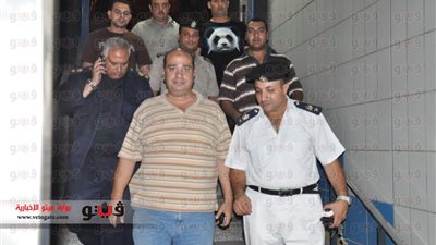 بالصور.. العثور على أصابع ديناميت فارغة بجوار محطة مترو الأوبرا