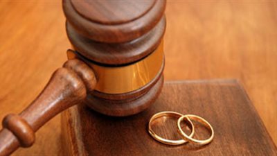 سيدة في دعوى خلع: 