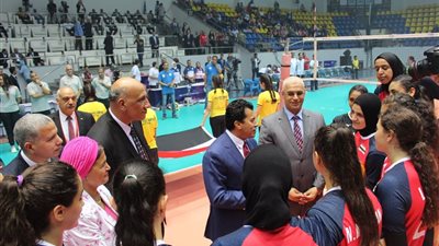 أشرف صبحي: منتخب ناشئات الطائرة قادر على إضافة إنجاز جديد للرياضة المصرية