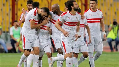 الزمالك يغادر إلى الإسكندرية ويتدرب في برج العرب استعدادا لبيراميدز