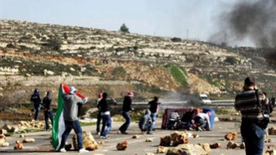 هجوم بالزجاجات الحارقة على مواقع قوات الاحتلال برام الله