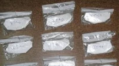 ضبط مسجل خطر بحوزته ٢٩ لفافة هيروين بالغردقة