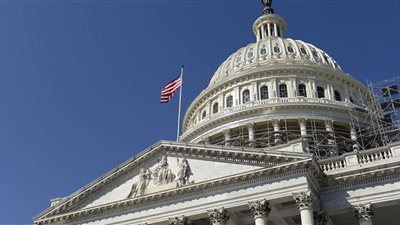 أعضاء بمجلس الشيوخ يسعون لسحب أمريكا من حرب اليمن