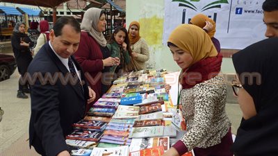 بالصور.. افتتاح معرض الكتاب لحملة «اقرأ» بكلية علوم بورسعيد