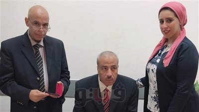 ضبط محاولة تهريب أقراص مخدرة بمطار القاهرة (صور)