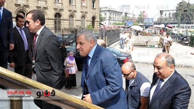 بالصور.. محلب في دار القضاء لتهنئة رئيس «المجلس الأعلى»