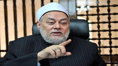 علي جمعة: خطأ الأب لا يحمله الابن.. والقرآن يرسخ مبدأ المسئولية الفردية