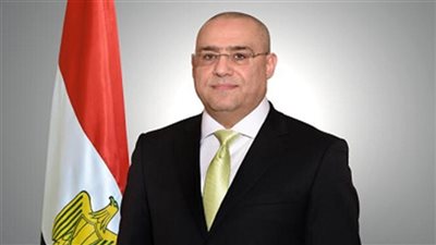 وزير الإسكان يكلف بتشغيل جميع المشروعات الخدمية بسوهاج الجديدة