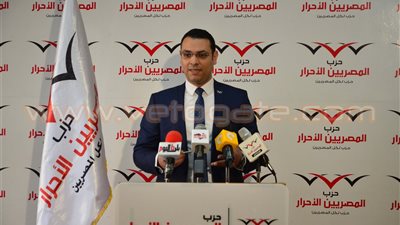 بالصور.. عبدالوهاب: إنشاء جمعية للصداقة البرلمانية المصرية اليابانية