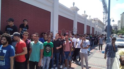 إقبال كثيف على تذاكر مباراة الزمالك وبيراميدز في الإسكندرية (صور)