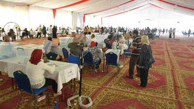 رئيس الزمالك يتفقد خيمة الجمعية العمومية