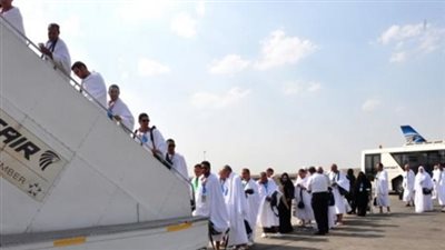 «مصر للطيران»: إقلاع أول رحلة لنقل المعتمرين منتصف مارس
