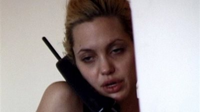 أنجلينا جولي ترفع دعوى قضائية على صحيفة بريطانية شهيرة