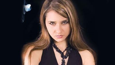 نيللي كريم تتعرض لوعكة صحية