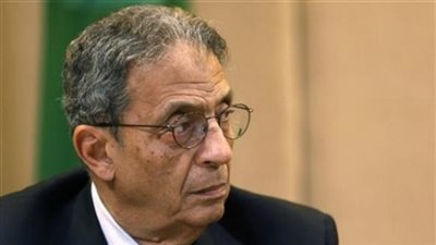 عمرو موسى وحمدي قنديل وسامح عاشور يشاركون في عزاء «هيكل»