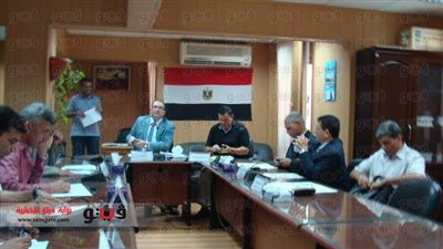 بالصور.. اجتماع طارئ بجامعة دمياط