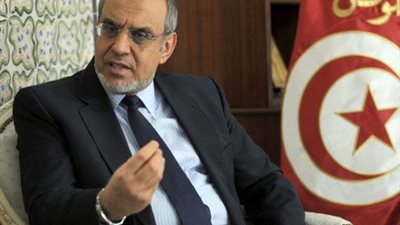 الحكومة التونسية المستقيلة تؤكد تمتعها بصلاحيتها حتى تشكيل الجديدة