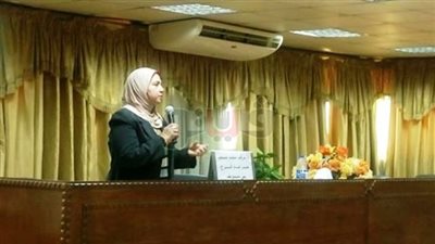 «التأمين الصحي» يبحث تشكيل لجنة مكافحة العدوى بعيادات بني سويف (صور)