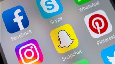 «براعم الشر».. جروبات سرية لجذب داعمين من النشء الجديد.. الجماعة تستغل منصات التواصل الاجتماعي لغسل أدمغة الأجيال الصاعدة.. ونشر المظلومية بين المتعاطفين مع أفكارها الظلامية