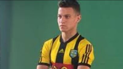 المقاولون يوافق على إعارة 