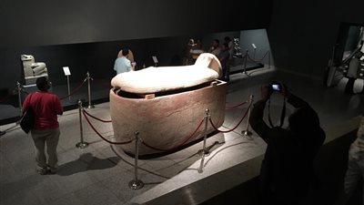 بطول ٣ أمتار ووزن ٧ أطنان..عرض تابوت الملكة تاوسرت بمتحف الأقصر لأول مرة
