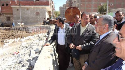 محافظ المنيا يقود حملة لإزالة التعديات على أراضى الدولة