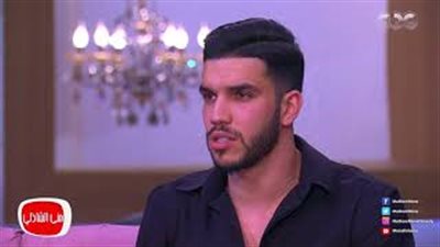 وليد أزارو يكشف حقيقة خلافه مع عماد متعب (فيديو)