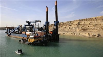«التحديات والفرص لقناة السويس»: انخفاض أسعار الوقود لـ13٪