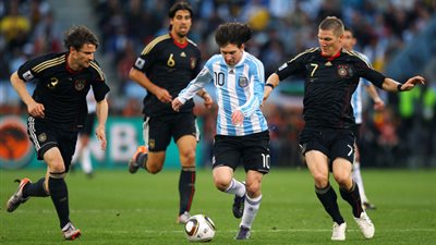 اليوم.. «لقاء السحاب» بين ألمانيا والأرجنتين في «نهائى المونديال»