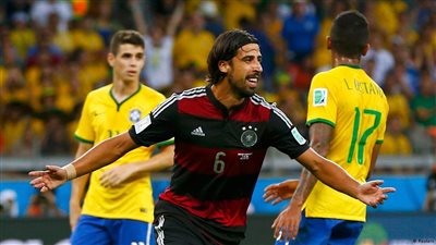 «عربى» في «نهائى المونديال»..«خضيرة» يكتب التاريخ أمام «التانجو»..ثانى «عربى» يشارك في «مباراة الذهب» بعد زيدان..«لوف» راهن عليه ب