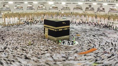 رسميا.. السعودية تلغي رسوم تكرار العمرة وتعيد هيكلة منظومة الحج