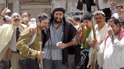 مصر تستفيد من الغياب السوري في الدراما.. متخصصون: نجوم دمشق هربوا إلى الخليج.. والأعمال المصرية نجحت في استغلال الفراغ.. ظروف الحرب أثرت على مسلسلات الشام.. و«باب الحارة» الأبرز