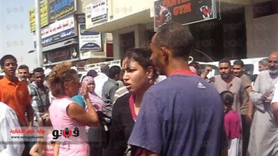 بالفيديو والصور.. مشاجرة بين السائقين والركاب بالغردقة