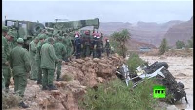 مصرع 17 شخصا وإصابة 30 آخرين في انقلاب حافلة بالمغرب (فيديو)