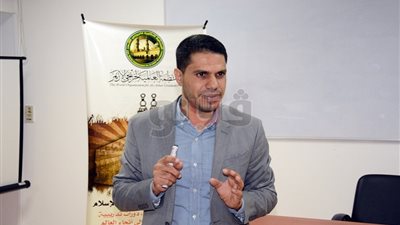 أستاذ بجامعة الأزهر: فكرة الخلافة روجها المتطرفون لإثارة مشاعر المسلمين