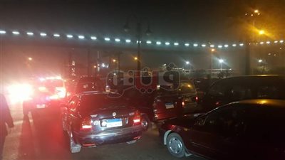 توقف حركة المرور بطريق العجمي بسبب أعمال كوبري ميناء الدخيلة