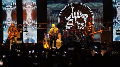 مسار إجباري تبهر عشاقها في«music scene» بـ«صباحك» (فيديو وصور)