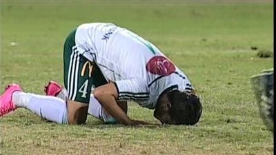 بالفيديو..«أحمد ياسر» يتقدم بالهدف الأول للمصري في مرمى الأهلي