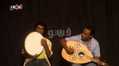 بالفيديو.. كرم مراد يغني 