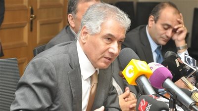 وزير المالية لــ 