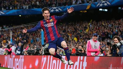 ميسي الرقم الصعب في وجه اللاعبين وشركات الطيران