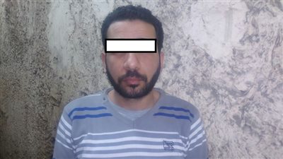 ضبط عامل هارب من 24 حكمًا قضائيًا بمحطة العتبة