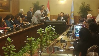 محافظ الغربية يستقبل وفدا أجنبيا ببرنامج تمكين المرأة الريفية (صور)