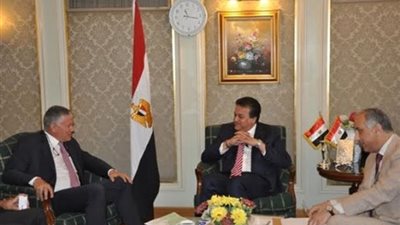 وزير التعليم العالي يستقبل السفير الفرنسى بالقاهرة