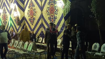 بدء عزاء «إينو» بمسقط رأسه في حلوان (صور)