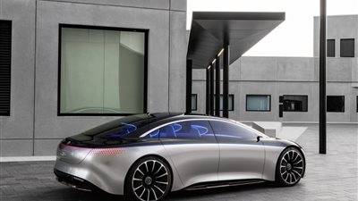 مرسيدس تطرح أولى سياراتها الكهربائية Vision EQS