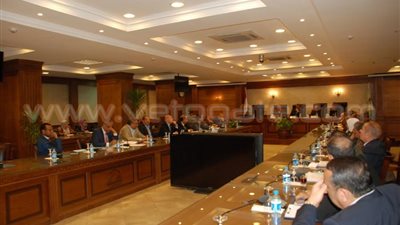 محافظ الجيزة: ترسا وخاتم المرسلين بدائل شارع الهرم لحفر المترو